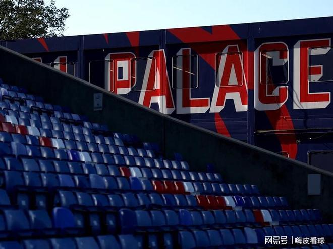 變化！英超黑馬沖歐洲冠軍，曼聯(lián)曼城曾免處罰，佛羅倫薩四度爭(zhēng)冠